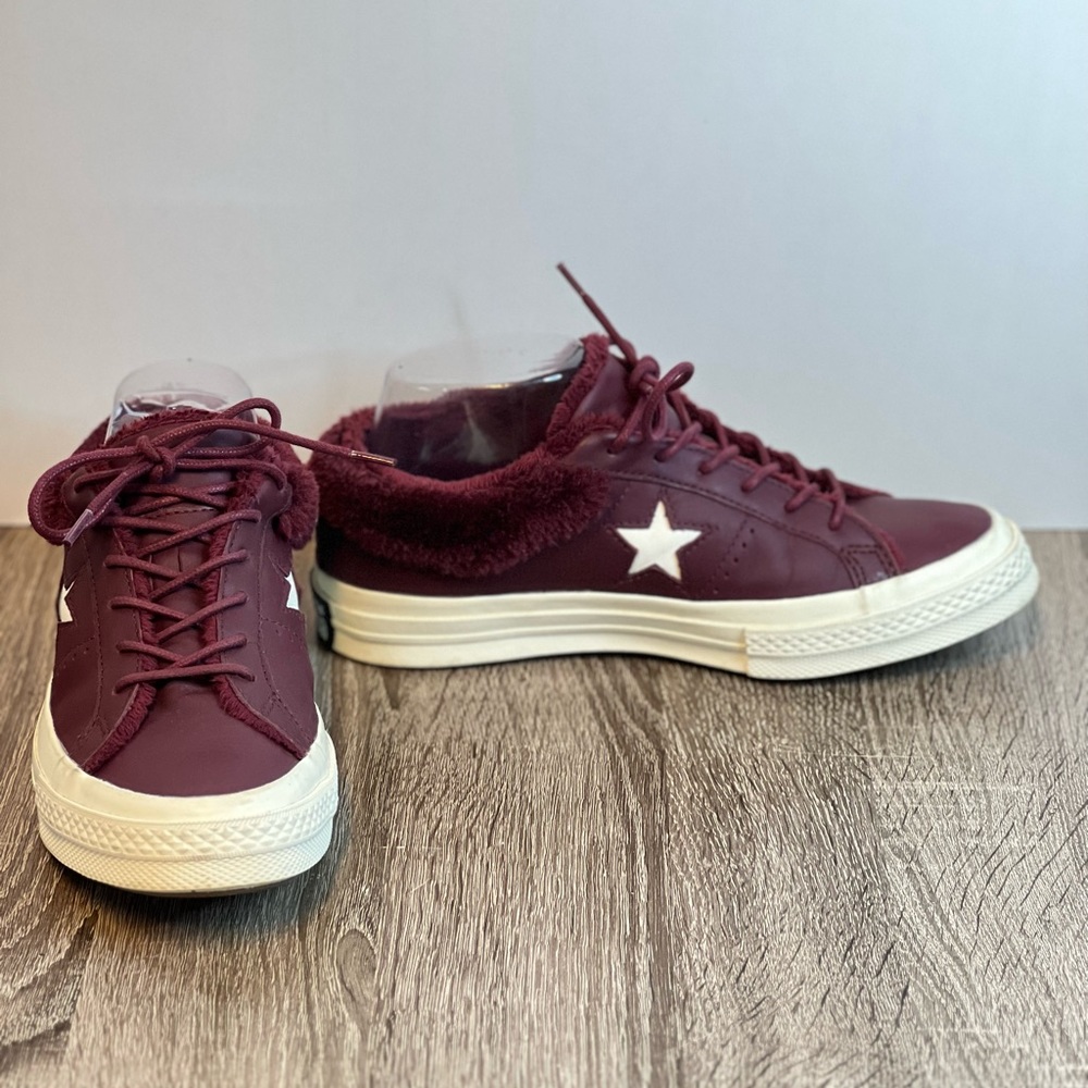 Converse One Star Ox Burgundy Red White Fuzzy Womens Shoes Sneakers Size 7.5